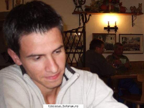 lume...,is anu 1 la jurna si am nevoie d cursuri(nu prea am dat p la un mail la adresa